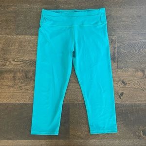 Fabletics crop shine leggings in teal